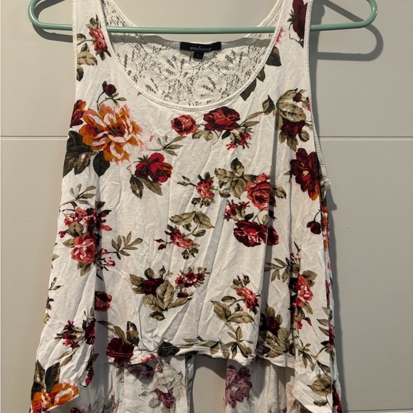 Ambiance Cream and Red Asymmetrical Tank Top - Picture 1 of 3